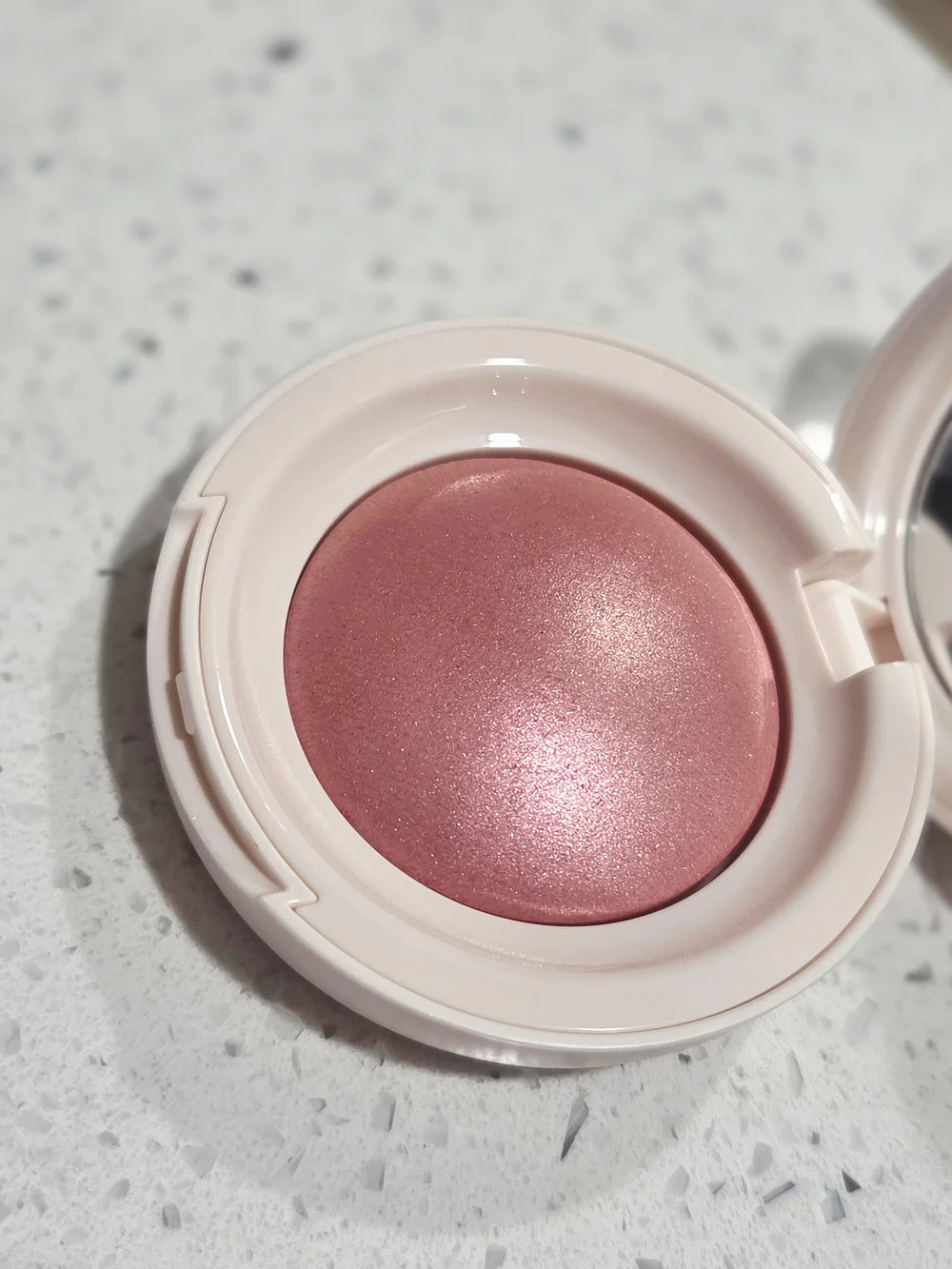 Rare Beauty Soft Pinch Luminous Blush — HAPPY